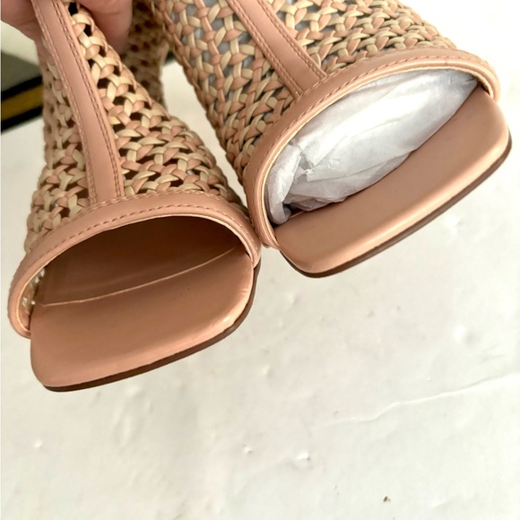 New Vince Camuto Emalani woven sandal heeled - Picture 5 of 13
